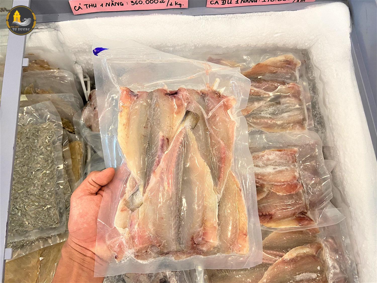 Cá đù một nắng - 2